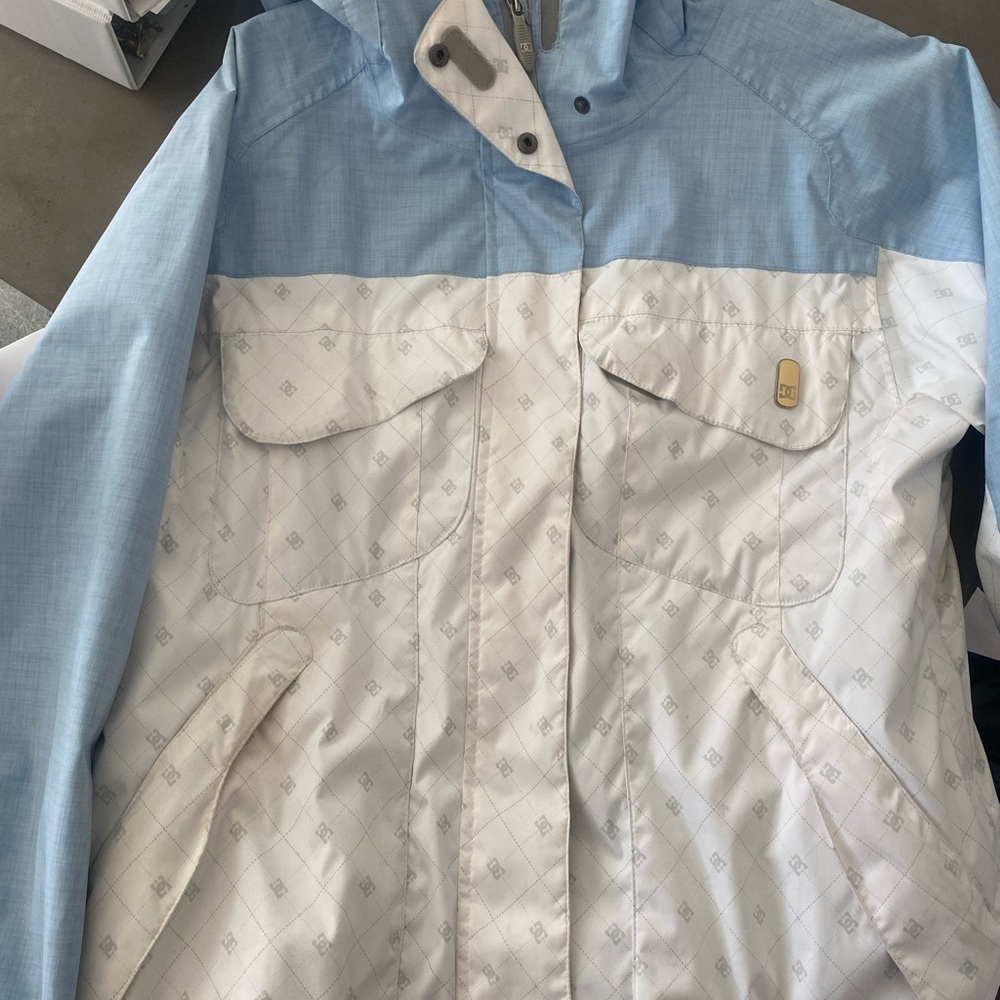 DC snowboard jacket (womens) medium